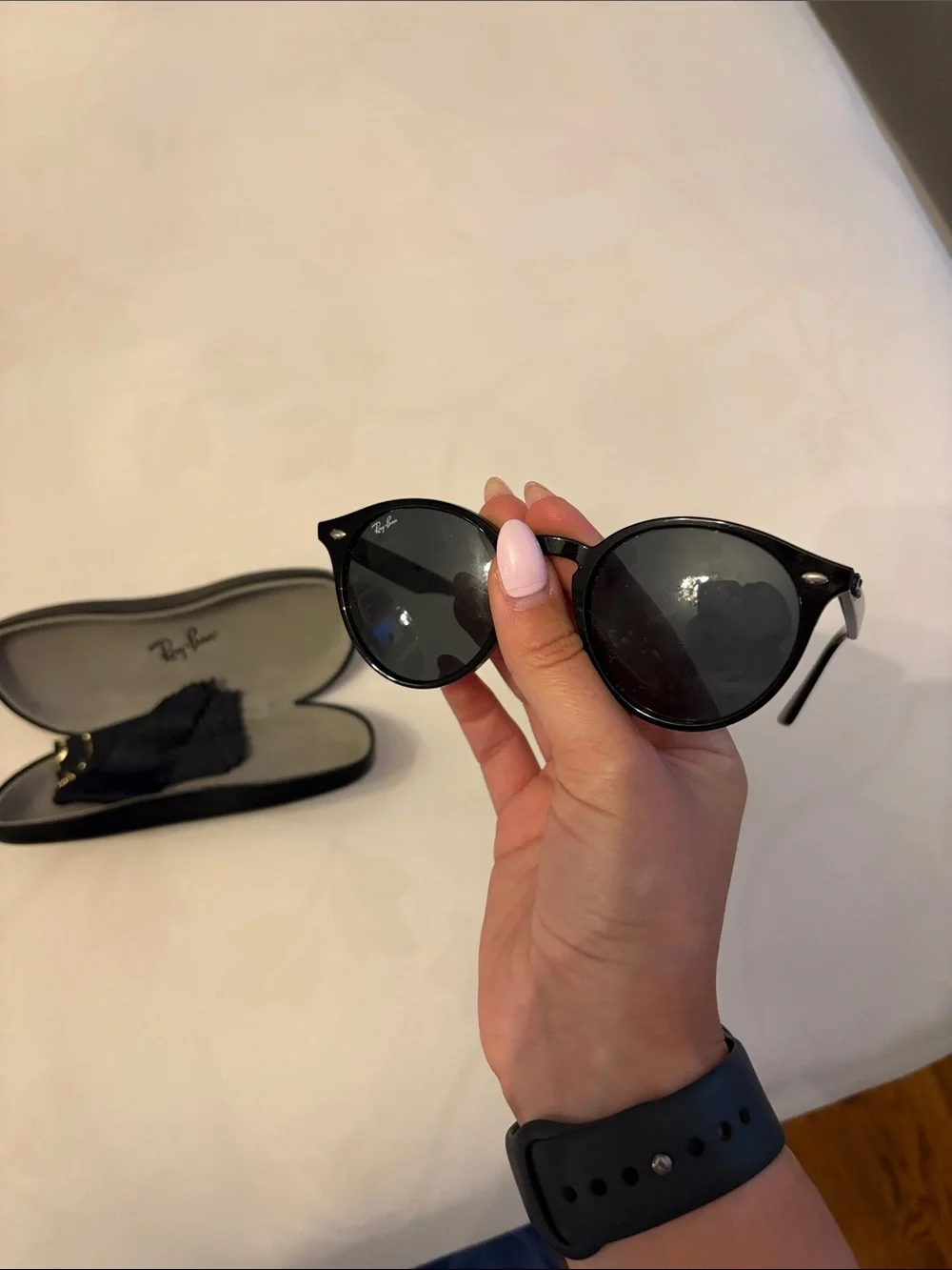 Ray-Ban Black Frame Green Lens Round Sunglasses RB2180